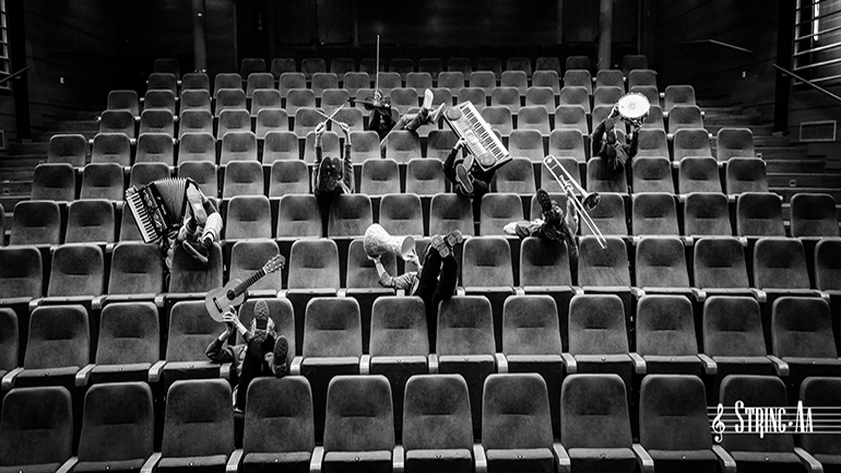 «String Λα» στο θέατρο «Αυλαία»