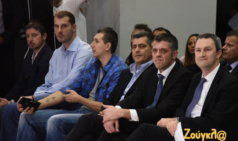 Οι παρευρισκόμενοι την ώρα των βραβεύσεων