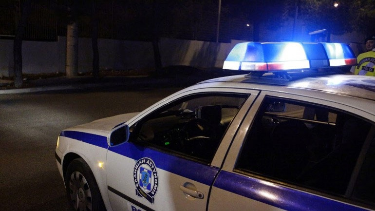 Θεσσαλονίκη: Καταδίωξη και σύλληψη 29χρονου που μετέφερε παράνομα αλλοδαπούς