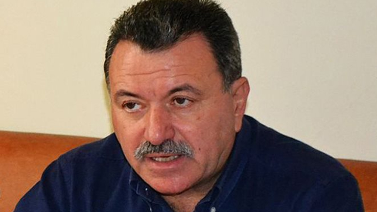 Σε προκαταρκτική εξέταση καλείται ο περιφερειάρχης Ιονίων Νήσων έπειτα από μήνυση της Χρυσής Αυγής