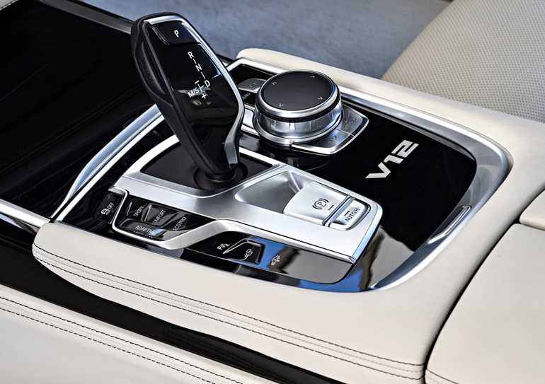 Το αυτόματο κιβώτιο 8 σχέσεων...