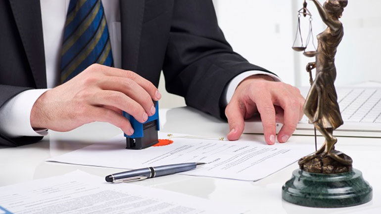 Παράταση προθεσμίας καταβολής των ασφαλιστικών εισφορών ζητούν οι δικηγόροι