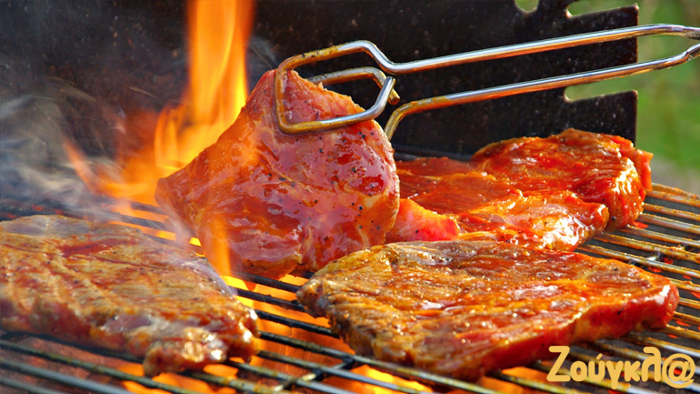 Τσικνοπέμπτη: Στείλτε μας τις αγαπημένες σας φωτογραφίες για την κατηγορία photobook