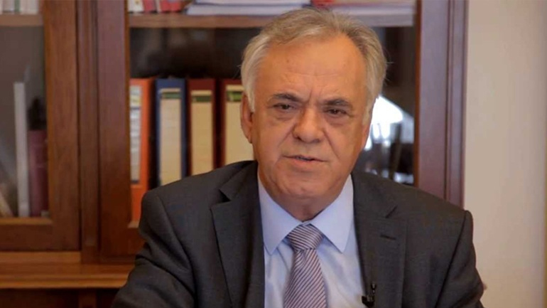 Δραγασάκης: Έρχονται μετατοπίσεις στη διαπραγμάτευση με τους θεσμούς