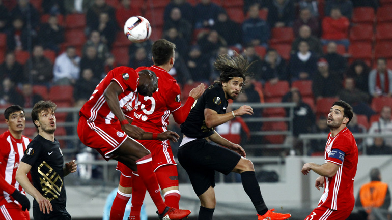 Χωρίς γκολ στο «Καραϊσκάκη», 0-0 Ολυμπιακός και Οσμανλίσπορ