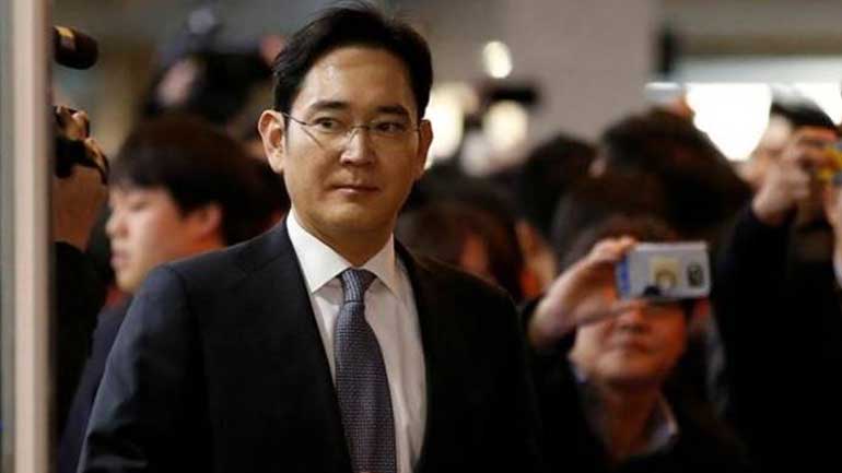 Νότια Κορέα: Συνελήφθη ο πρόεδρος του επιχειρηματικού ομίλου της Samsung
