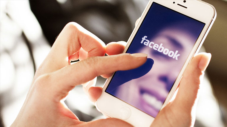 Βρείτε δουλειά μέσω του Facebook!