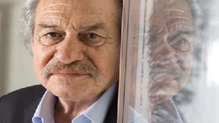 Σε λαϊκό προσκύνημα η σορός του Γιάννη Κουνέλλη στην Ιταλία