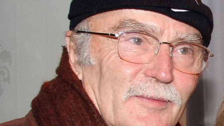 Ανάρτηση-σοκ από τον ηθοποιό Ντίνο Καρύδη για τη σύνταξή του