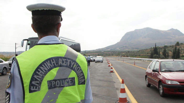 H Τροχαία τσίμπησε 92 οδηγούς που ήπιαν… παραπάνω την Τσικνοπέμπτη