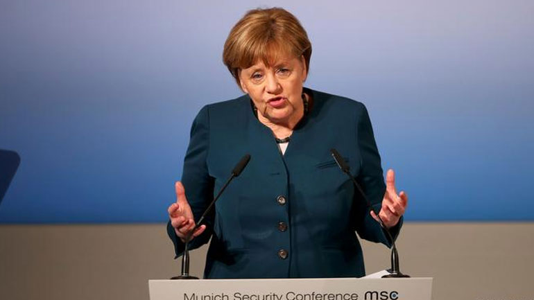 Μέρκελ: Έκκληση για κοινές προσπάθειες με τη Ρωσία κατά της ισλαμιστικής τρομοκρατίας