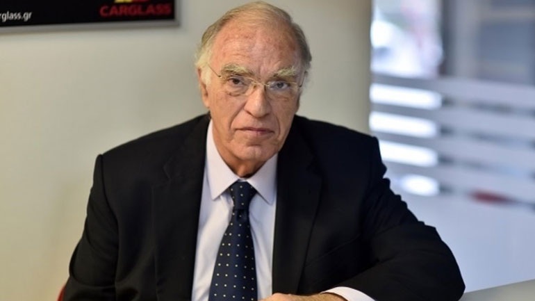 Ένωση Κεντρώων: Η κυβέρνηση τα ψηφίζει όλα για να παραμείνει στην εξουσία