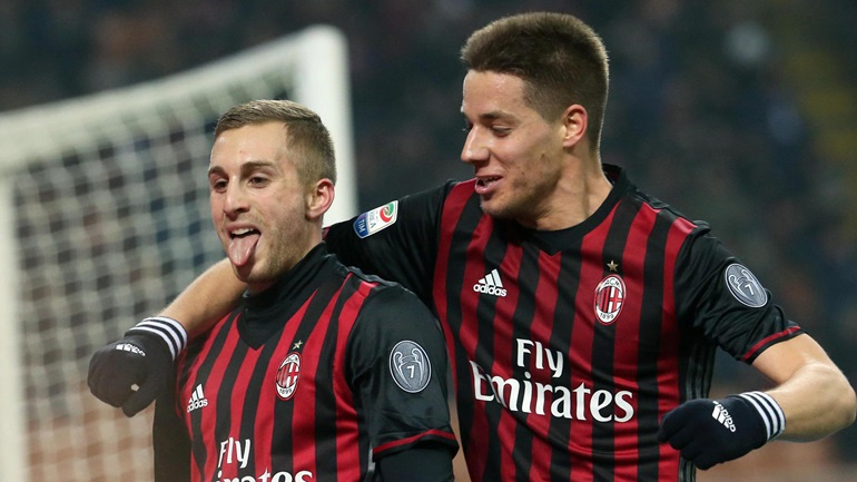 Πανηγύρισε η Μίλαν, 2-1 την Φιορεντίνα