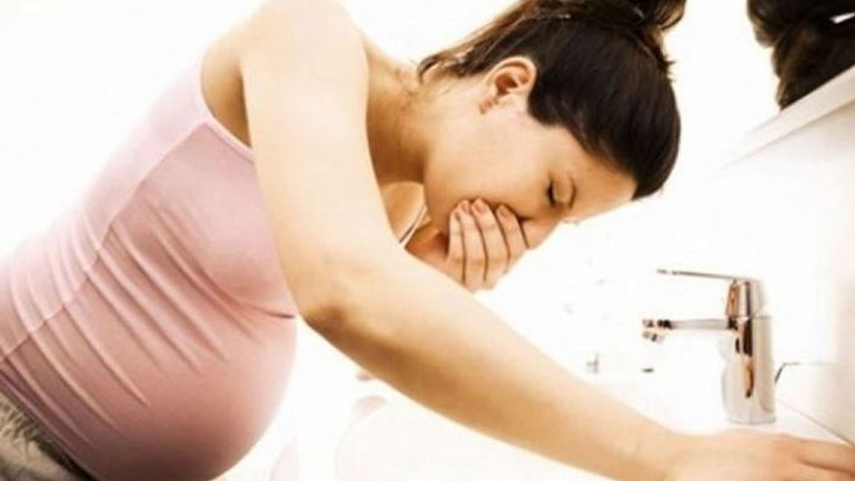 Έρευνα: Οι γυναίκες που έχουν ναυτίες στην εγκυμοσύνη γεννούν πιο έξυπνα παιδιά