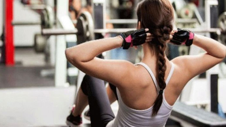 Η γυμναστική μετά τα 40 ανανεώνει το δέρμα