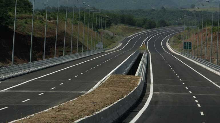 Παρουσία Σπίρτζη θα δοθεί στην κυκλοφορία το νέο τμήμα της Ιονίας Οδού