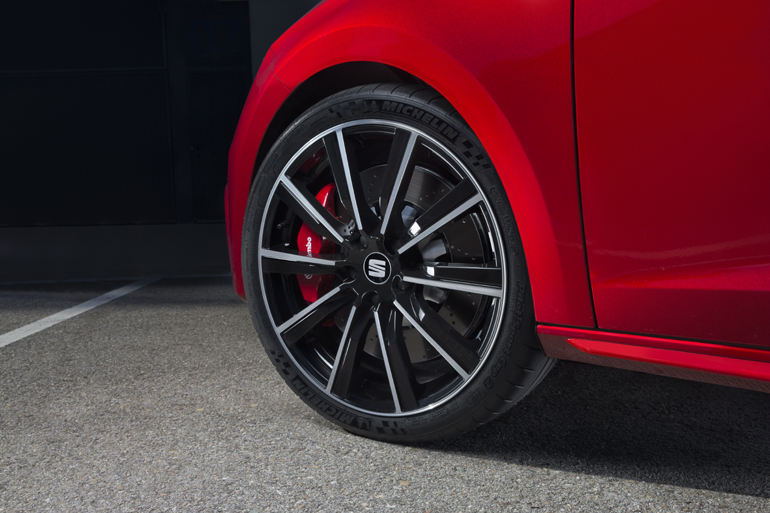 Ζάντες αλουμινίου 19 ιντσών...