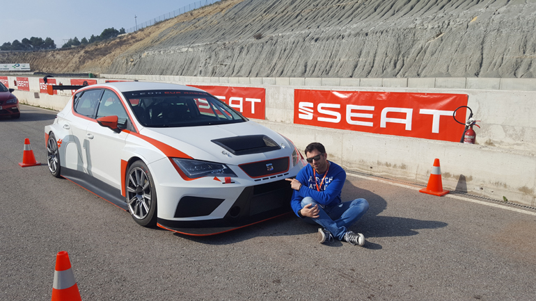 Όσο βλέπεις την αγωνιστική εκδοχή του SEAT Leon Cupra τόσο την ερωτεύεσαι περισσότερο...