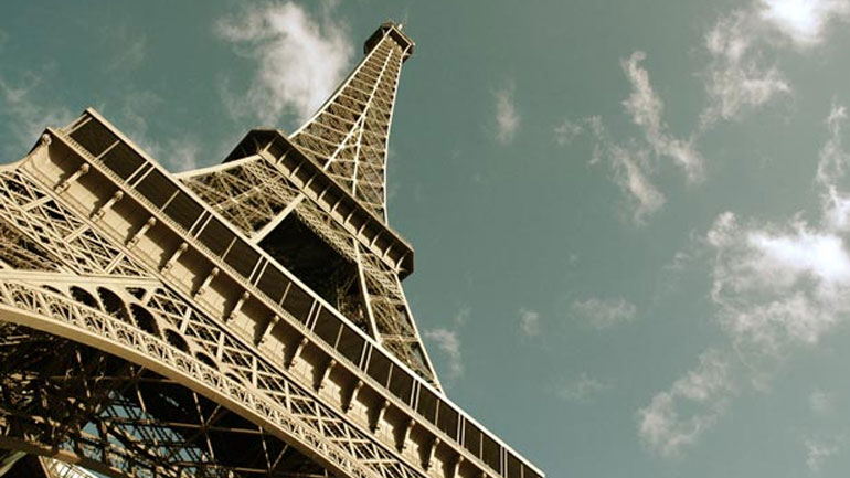 Καθίζηση του τουρισμού στο Παρίσι