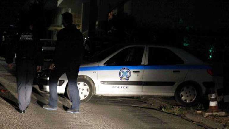 Επίθεση με πέτρες σε αστυνομικούς της ΟΠΚΕ στην Πατησίων