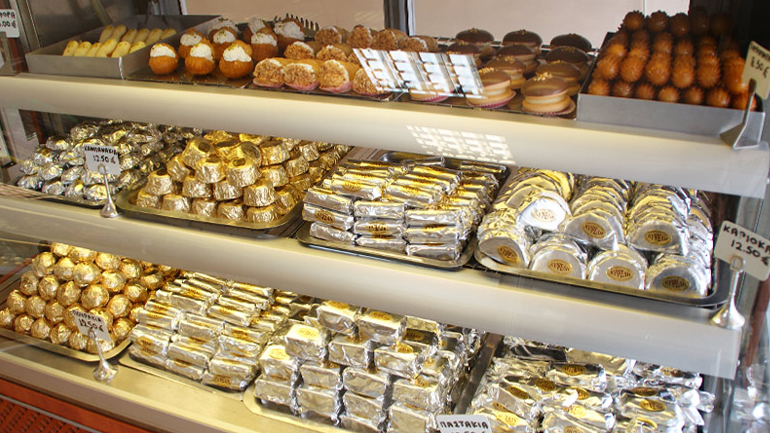 Ένοπλη ληστεία σε ζαχαροπλαστείο γνωστής αλυσίδας