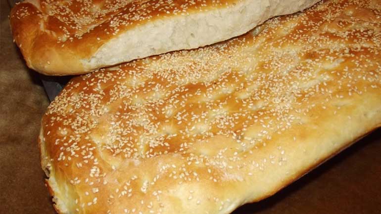 Σταθερά στα 2 ευρώ και φέτος η λαγάνα