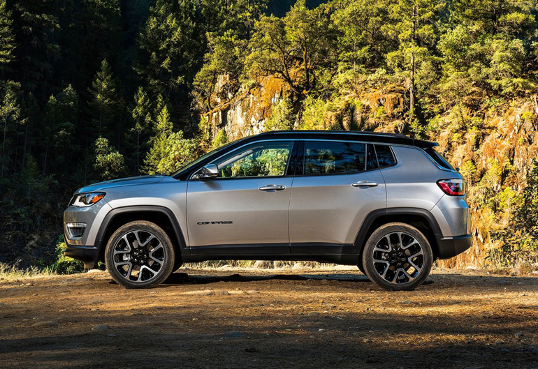 Το Compass είναι ένα μεσαίο SUV...