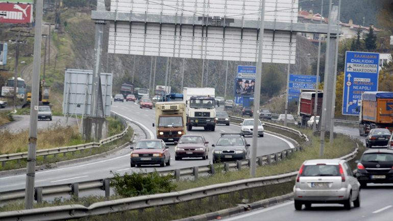 Μποτιλιάρισμα στην Περιφερειακή Οδό Θεσσαλονίκης λόγω έργων