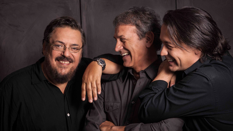 Ακτή Πειραιώς – Παράταση για Μαχαιρίτσα, Νταλάρα, Κότσιρα και Ζουγανέλη