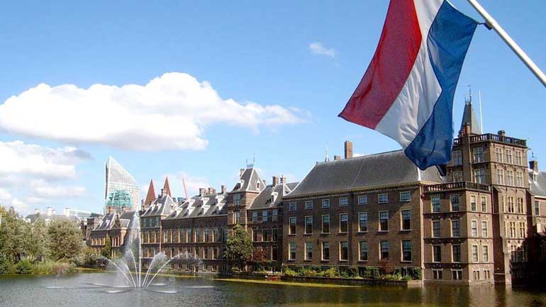 Ολλανδία: Η μελλοντική σχέση της χώρας με το ευρώ θα συζητηθεί στη Βουλή μετά τις εκλογές