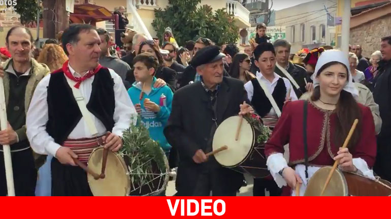 Χίος: To έθιμο της Μόστρας Θυμιανών και ο χορός ταλίμι