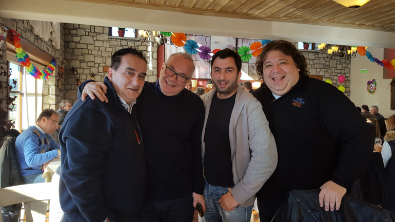 Στην εκδήλωση της Jeep έδωσε το παρών και ο Γιάννης Συγγελίδης. Από αριστερά: Γαλανόπουλος, Συγγελίδης, Σαρημπαλίδης και Ποντίκας...