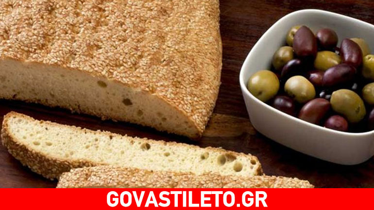 Παραδοσιακή λαγάνα και ντολμαδάκια