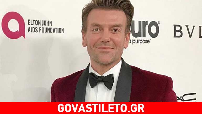 Ο Σπύρος Σούλης ποζάρει στο κόκκινο χαλί των Όσκαρ