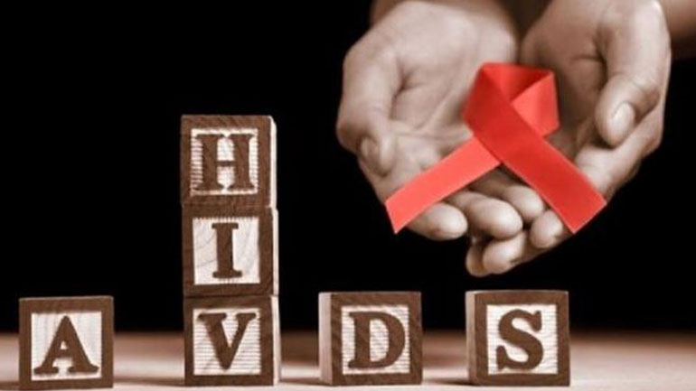 Νέα έρευνα δίνει ελπίδες για την οριστική θεραπεία του AIDS