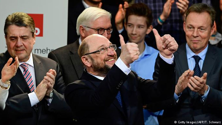 Η άνοδος Σουλτς προβληματίζει τα συντηρητικά χριστιανικά κόμματα