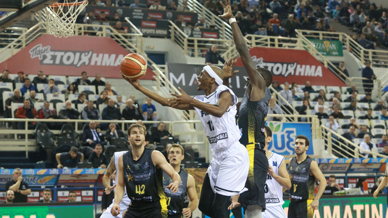 Προβάδισμα ο ΠΑΟΚ, 66-63 την Τενερίφη