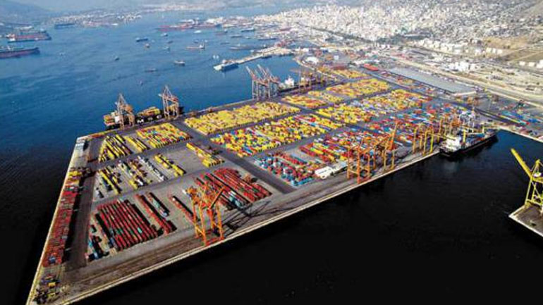 Θύμα ξυλοδαρμού έπεσε ο διευθυντής του β’ τελωνείου Πειραιά