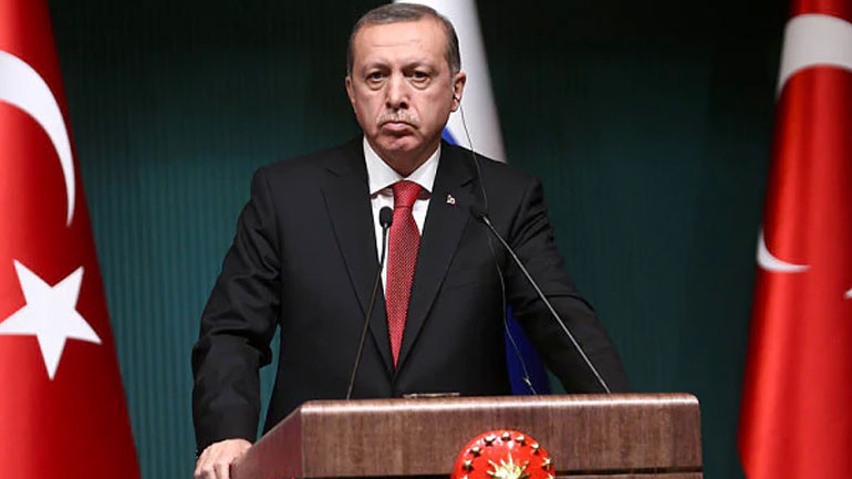 Ερντογάν: Η κατάσταση έκτακτης ανάγκης θα ισχύει έως ότου ηρεμήσουν εντελώς τα πράγματα