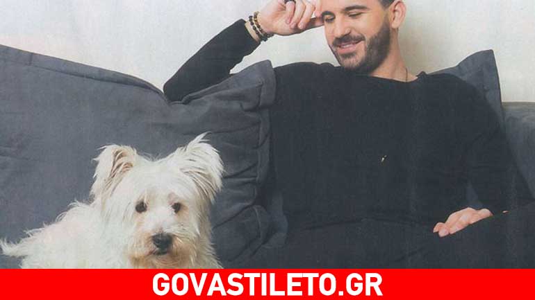 Νικηφόρος Βυθούλκας: Μας ανοίγει το σπίτι του στον Πειραιά