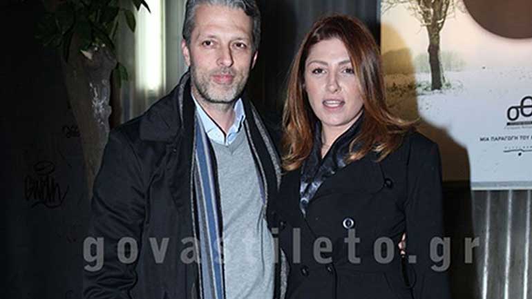 Έλενα Παπαρίζου: Σπάνια δημόσια εμφάνιση με τον σύζυγό της στο θέατρο