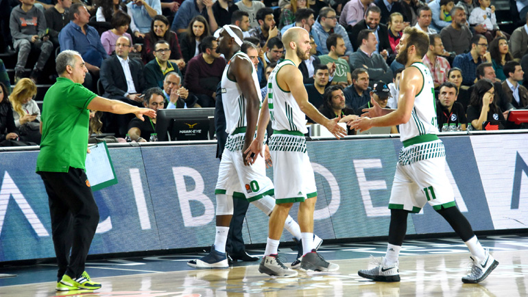 Έχασε στην Πόλη ο Παναθηναϊκός, 77-72 η Νταρουσάφακα