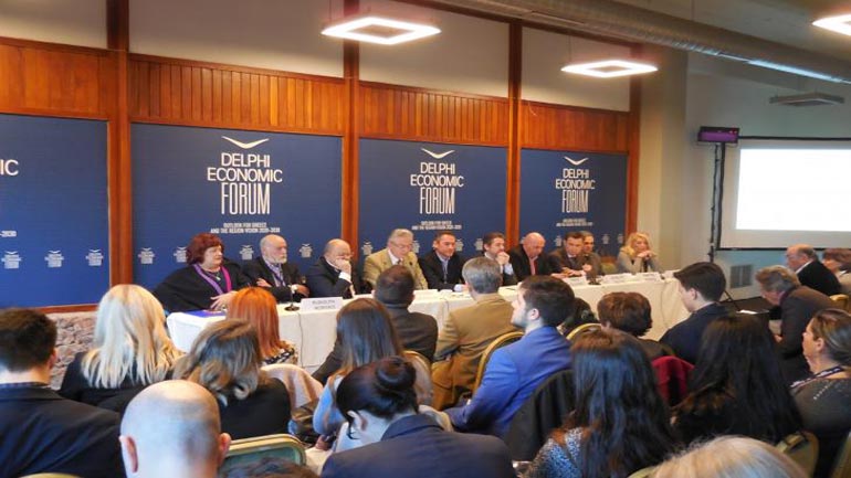 Ξυδάκης: “Η ΕΡΤ είναι τραγική και τριτοκοσμική και οι δημοσιογράφοι εξευτελισμένοι και μισογύνηδες”