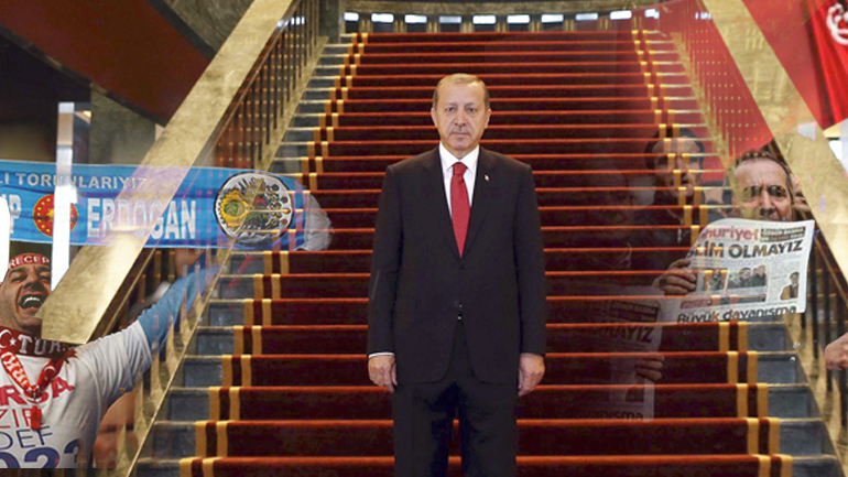 Ο Ερντογάν “νομιμοποιεί” τις υπερεξουσίες του