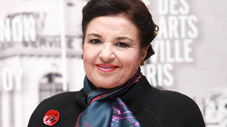 H Μαρίνα Λαμπράκη – Πλάκα στο Φουαγιέ του Δημοτικού Θεάτρου Πειραιά