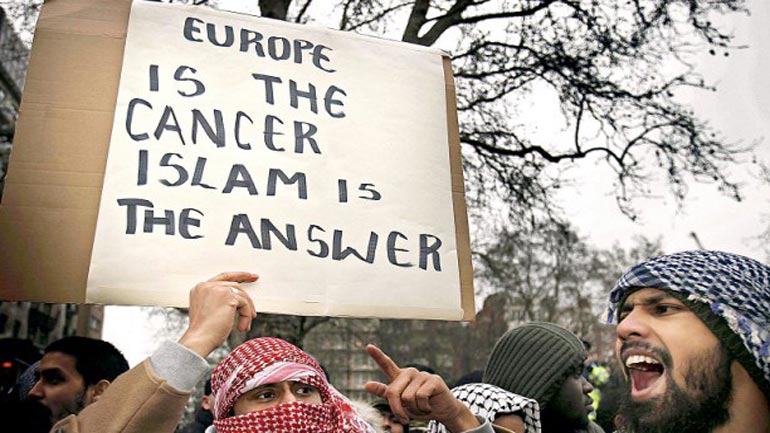 2ο Οικονομικό Φόρουμ Δελφών: Κοινή στάση της Ε.Ε. απέναντι στην τρομοκρατία