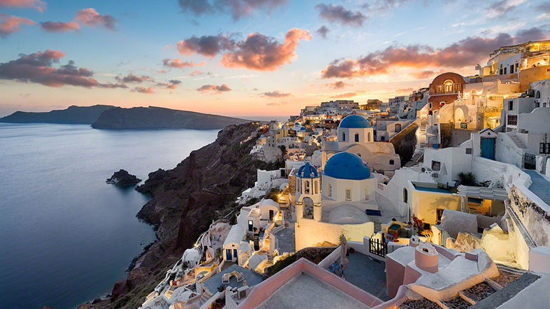 Οι Αμερικανοί ψηφίζουν Σαντορίνη