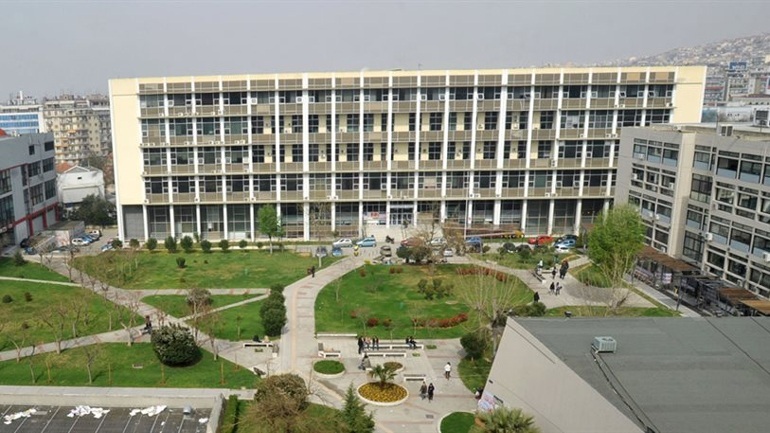 Ποδοσφαιρικός αγώνας μεταξύ προσφύγων και φοιτητών του ΑΠΘ