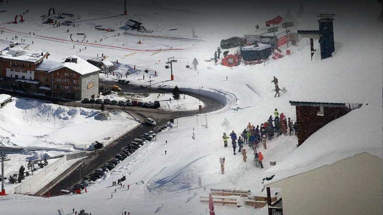 Παγιδεύτηκαν στα χιόνια