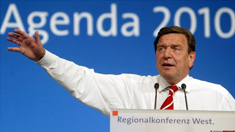 Ο Γκ. Σρέντερ παρουσιάζει στη Βόννη την Ατζέντα 2010, Απρίλιος 2003